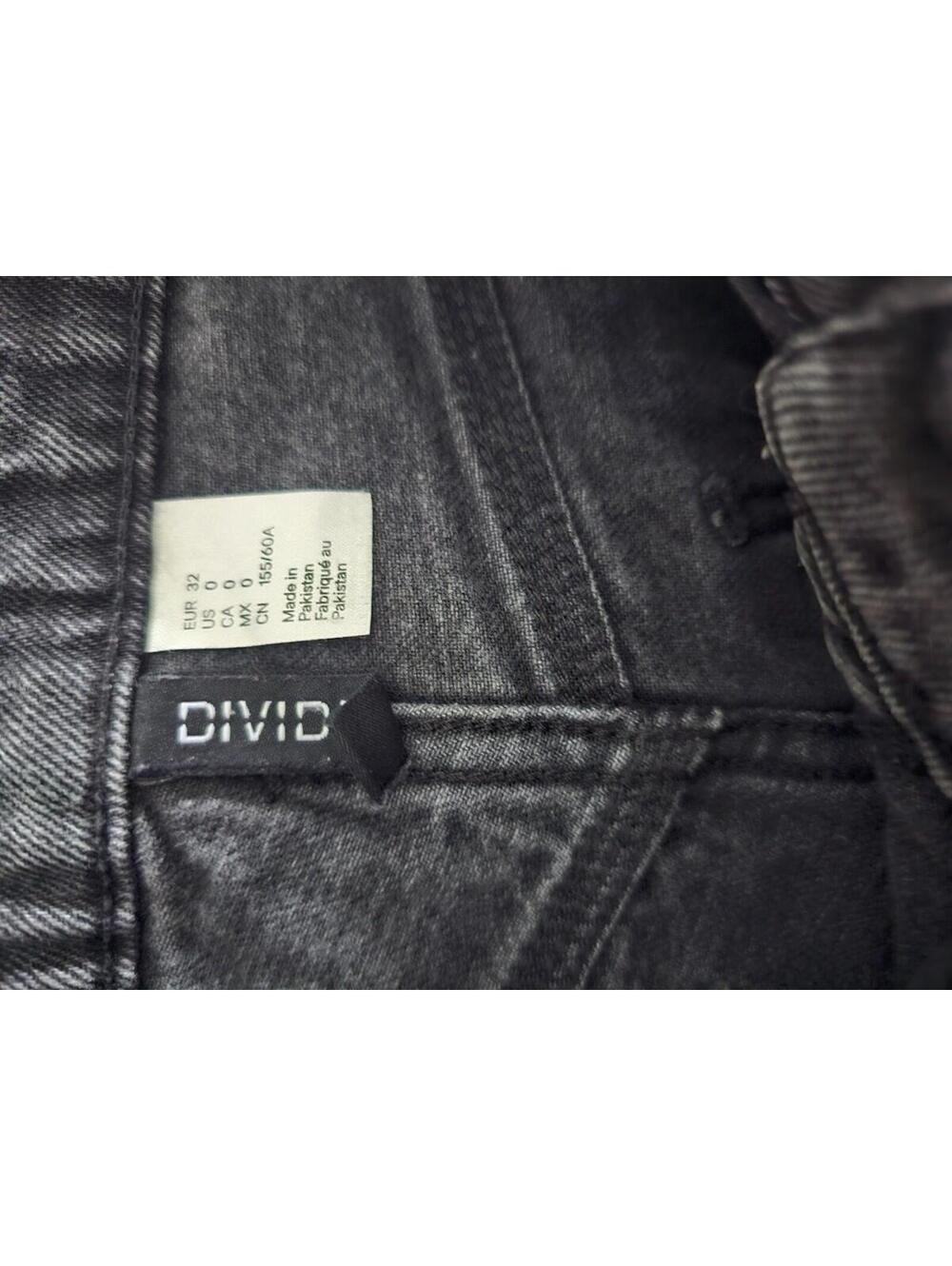 Women's H&M Divided Cargo Denim Jeans Pants Straight Leg Black Washed Size 0 - Picture 3 of 10